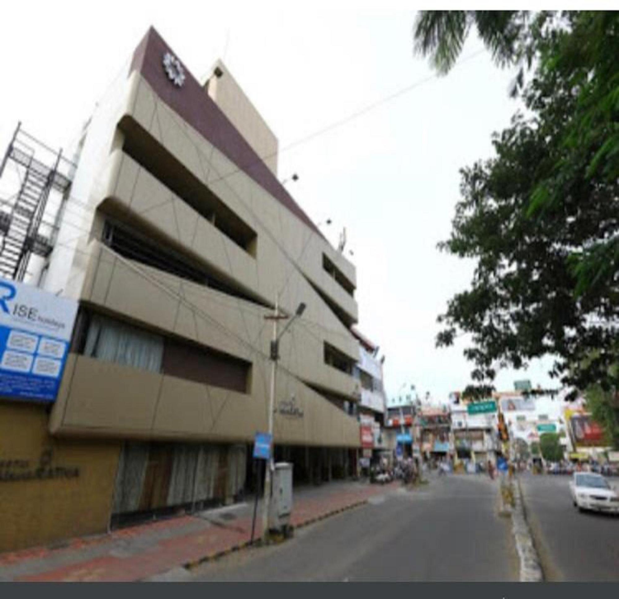 Navaratna Delight Coimbatore Esterno foto